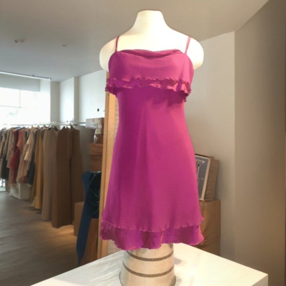 Diane von Furstenberg dress 10 silk chiffon fuschia tiered hem spaghetti straps